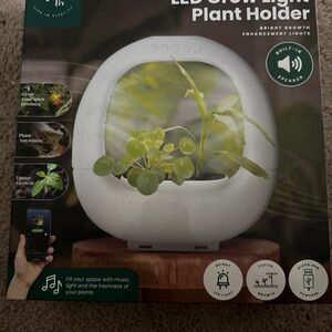 LED Grow Light Plant Holder with Built-in Speaker